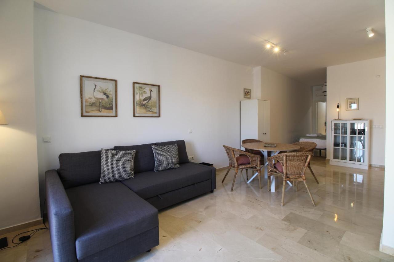 Del Parque Flats Parras Malaga